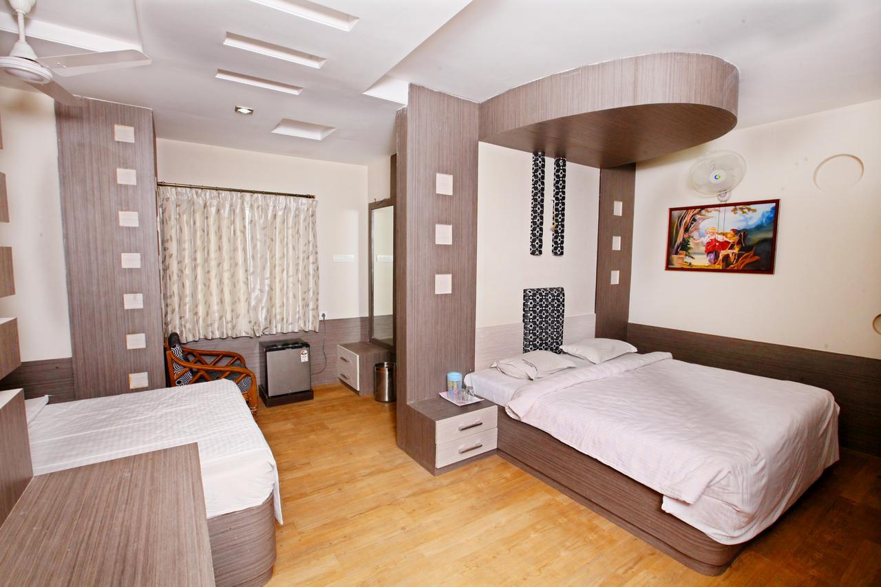 Hotel Vasantham Coimbatore Exterior photo